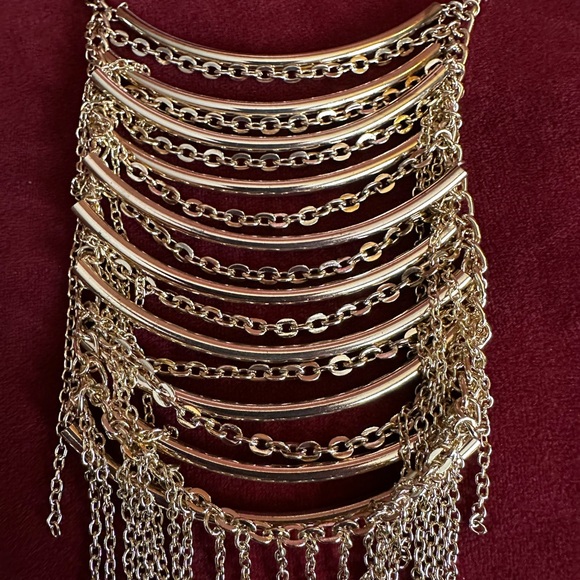 Vintage BCBGMaxAzria Gold Layered Fringe Necklace - Picture 3 of 4